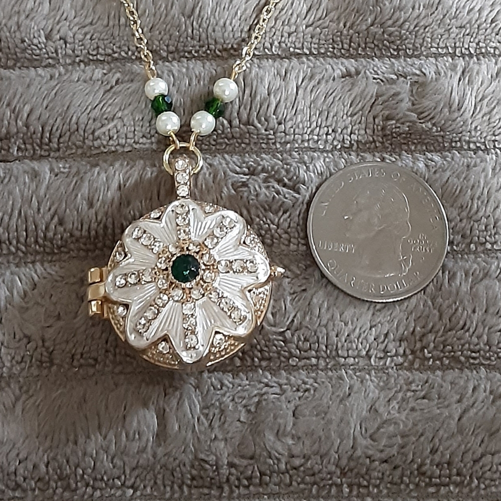 Handmade Locket Necklace Vintage Style Rhinestones 21" Long Chain - Picture 7 of 7